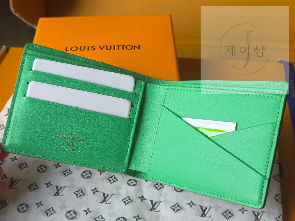 Louis Vuitton M25847 - 상세 이미지