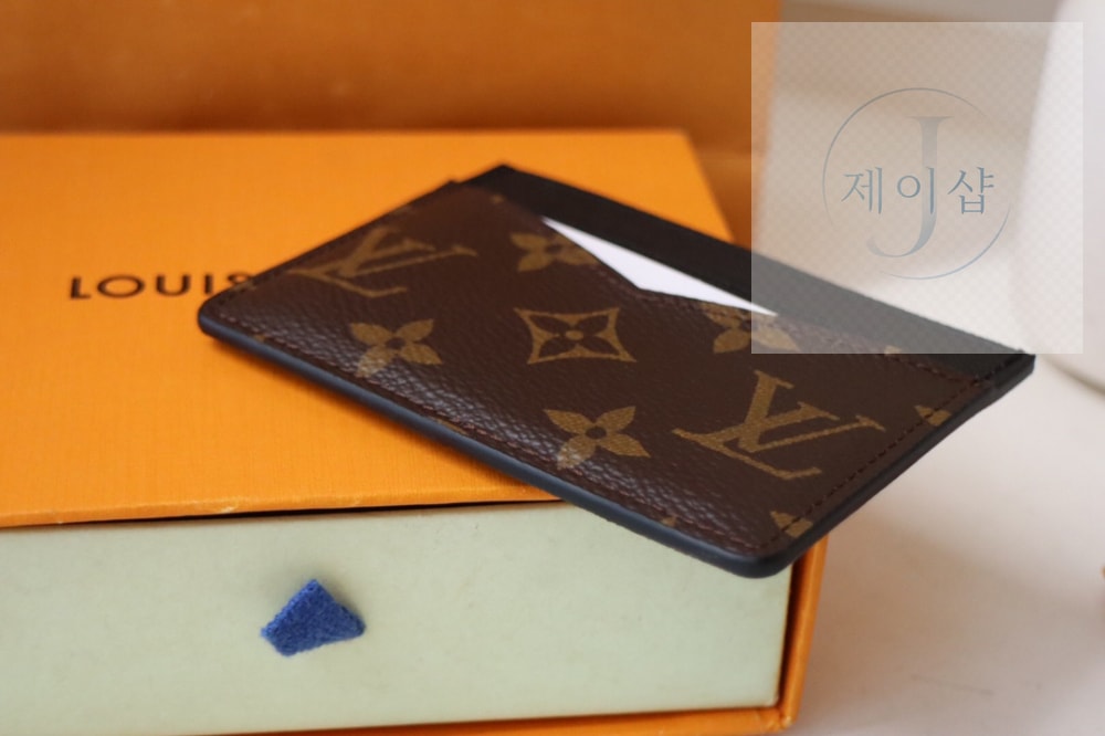 Louis Vuitton M60166 - 상세 이미지
