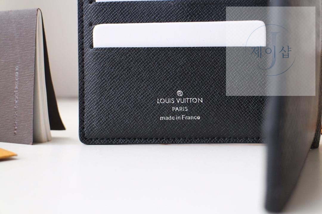 Louis Vuitton M60895 - 상세 이미지