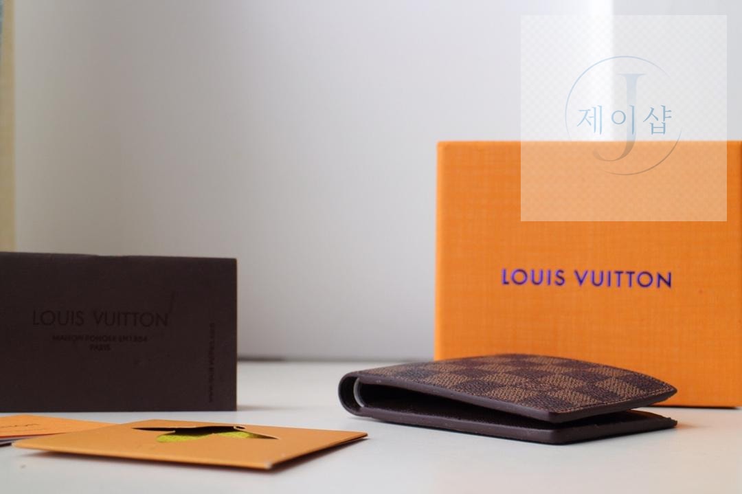 Louis Vuitton M60895 - 상세 이미지