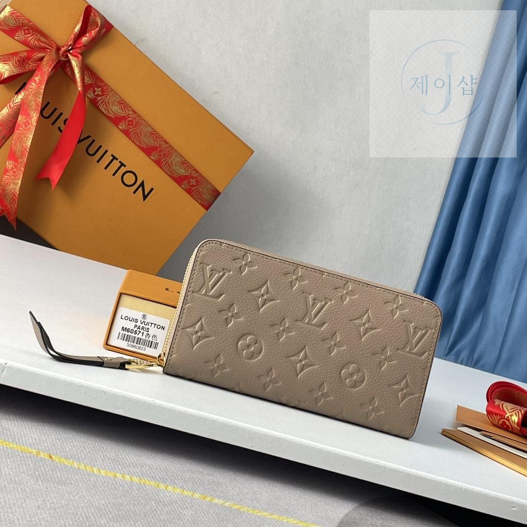 Louis Vuitton M62121 - 상세 이미지