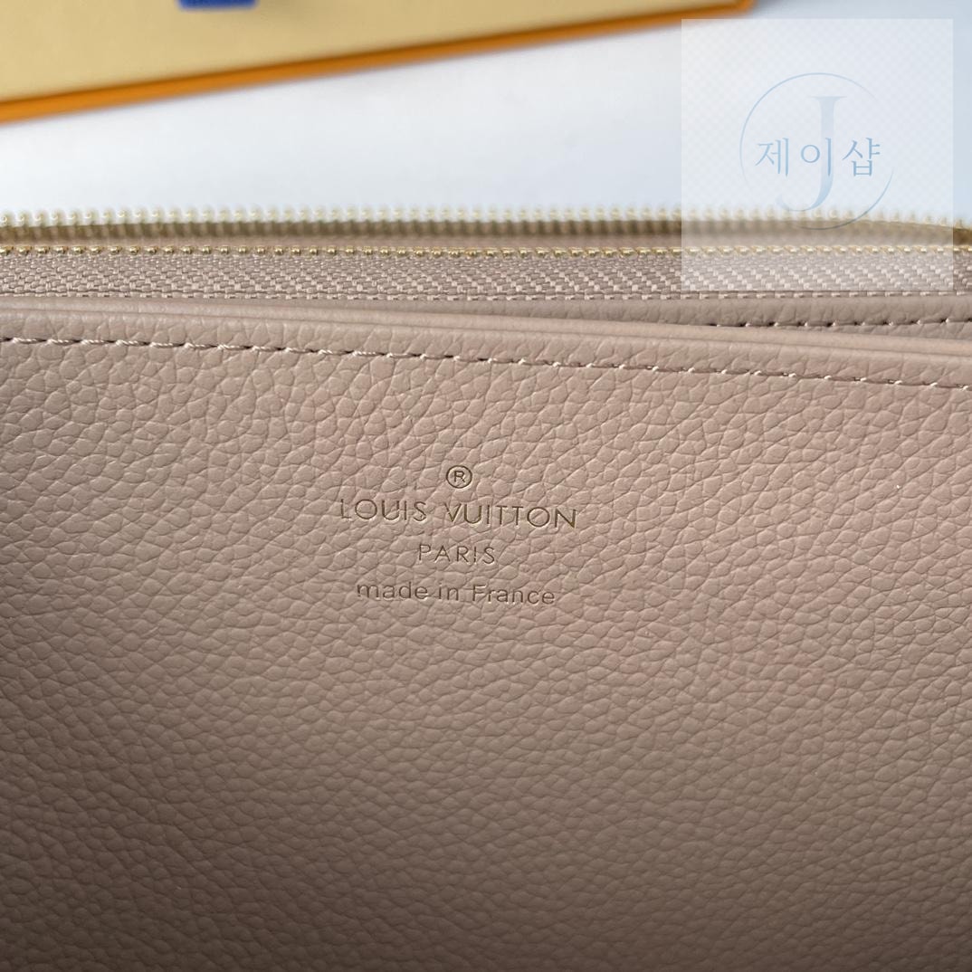Louis Vuitton M62121 - 상세 이미지