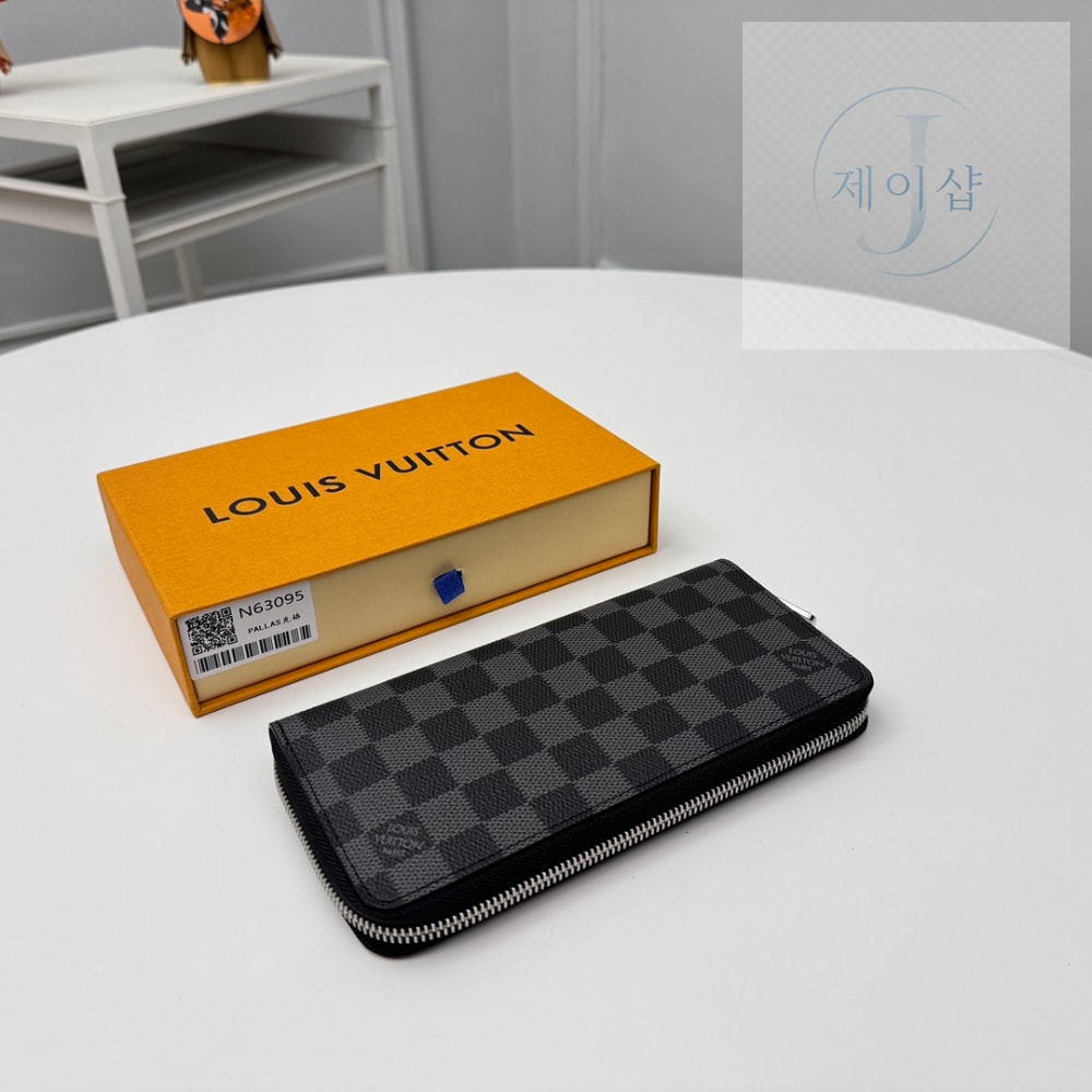 Louis Vuitton M62295 - 상세 이미지