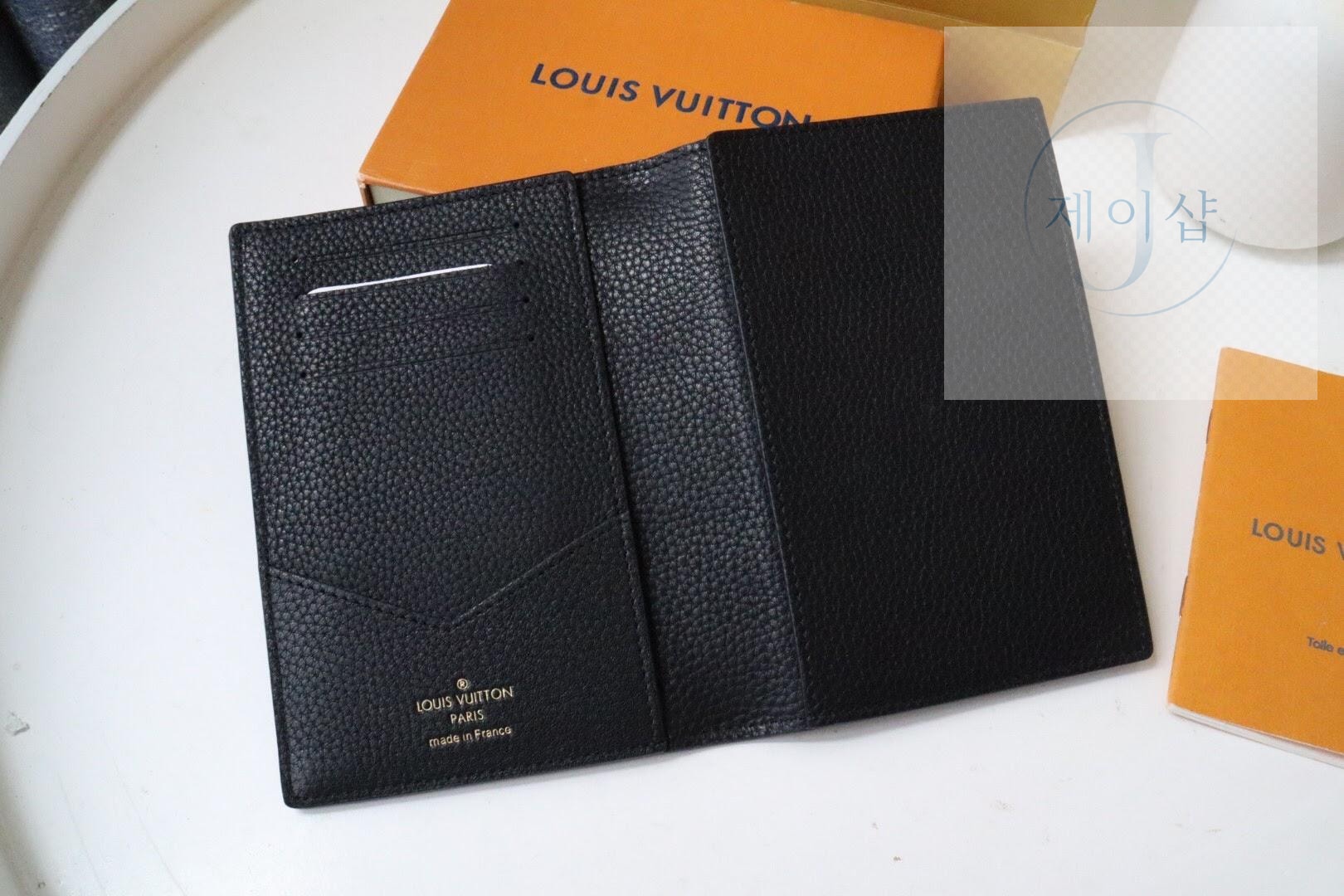 Louis Vuitton M63914 - 상세 이미지