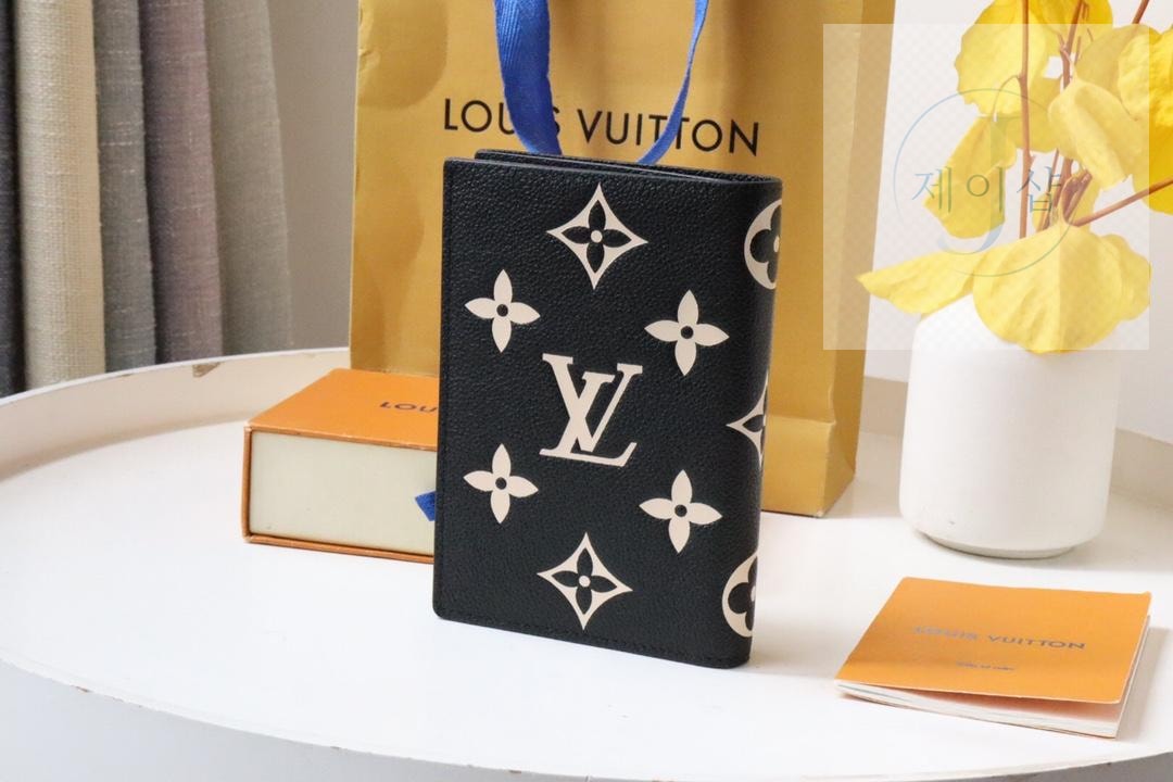 Louis Vuitton M63914 - 상세 이미지