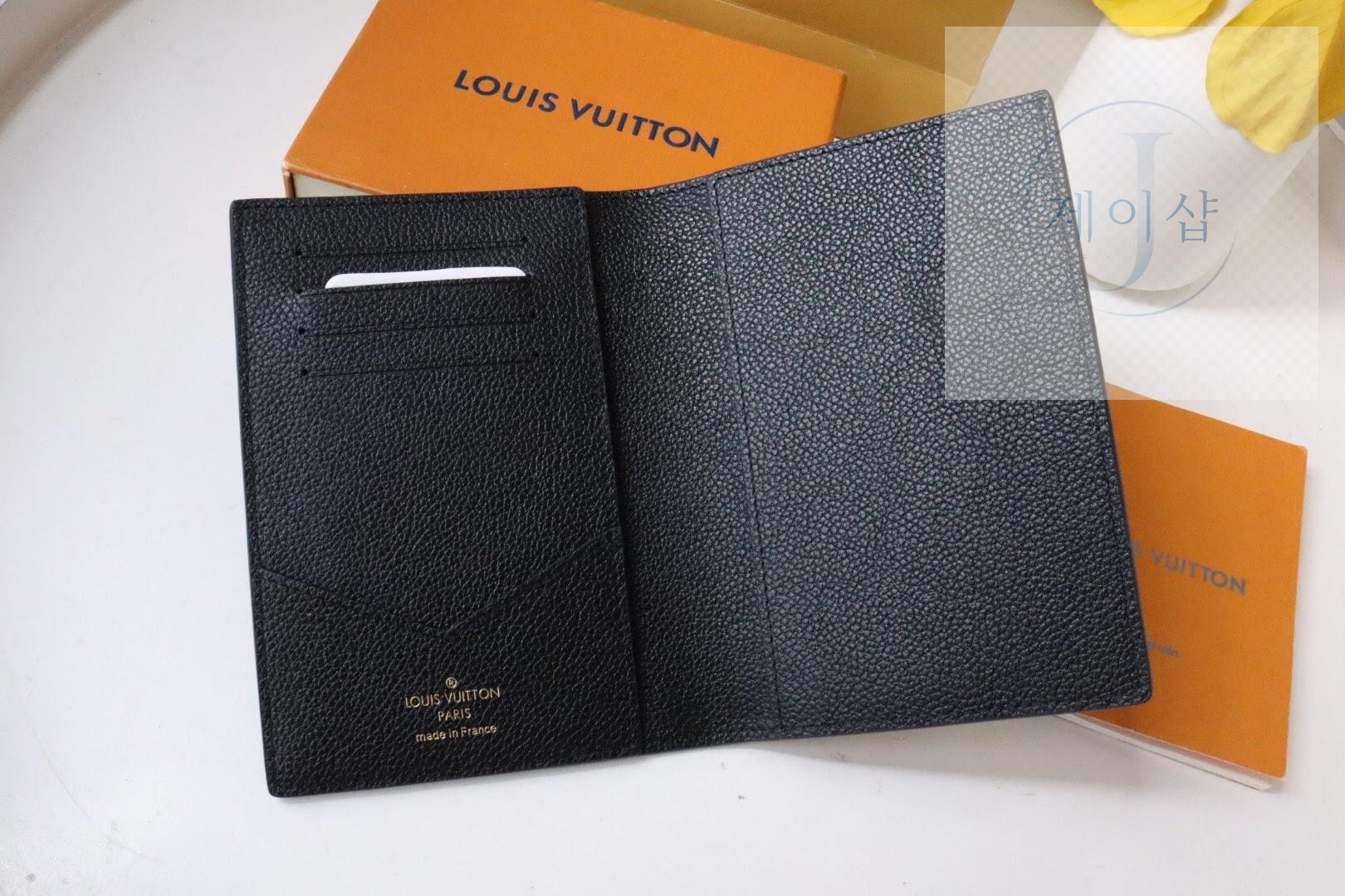 Louis Vuitton M63914 - 상세 이미지