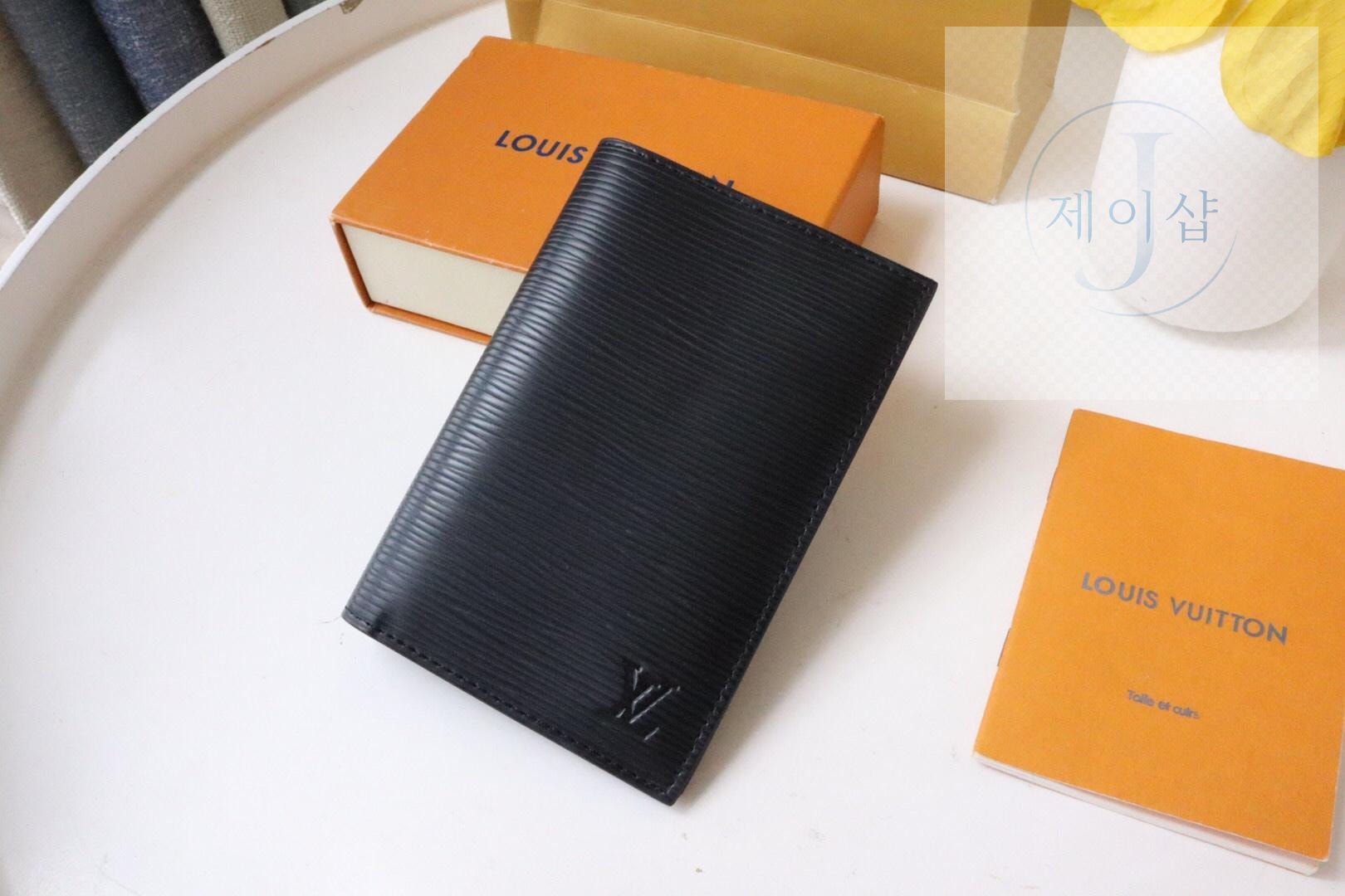 Louis Vuitton M63914 - 상세 이미지