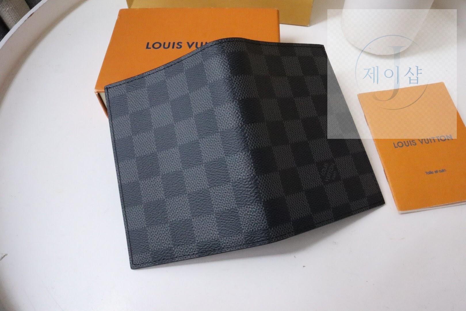 Louis Vuitton M64501 - 상세 이미지