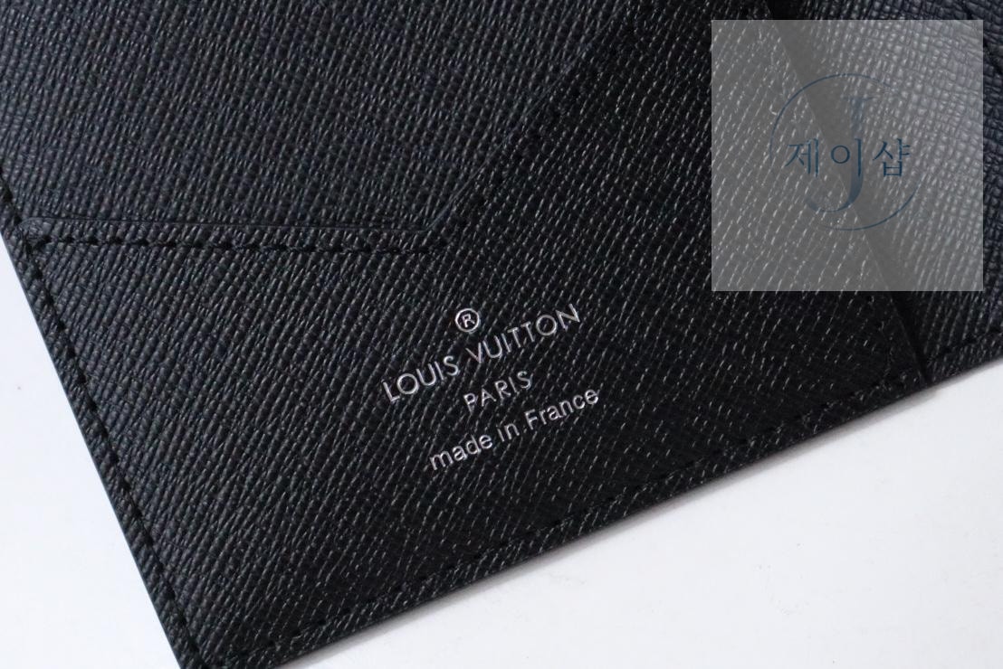Louis Vuitton M64501 - 상세 이미지