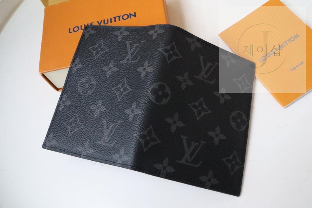 Louis Vuitton M64501 - 상세 이미지