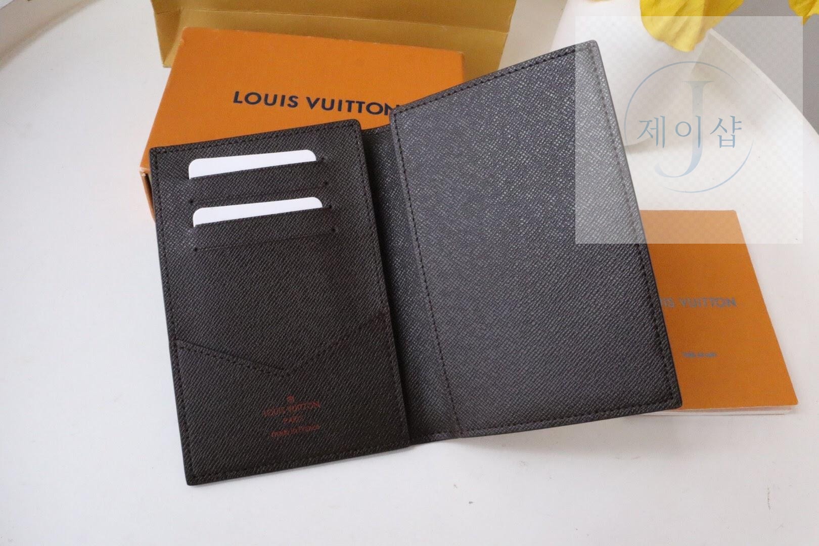 Louis Vuitton M64501 - 상세 이미지