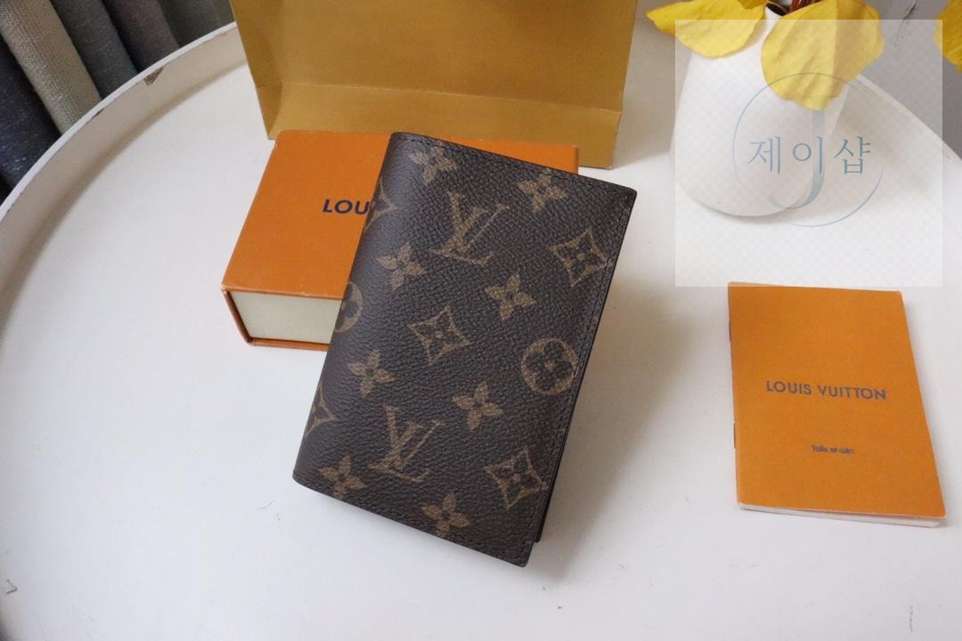 Louis Vuitton M64501 - 상세 이미지