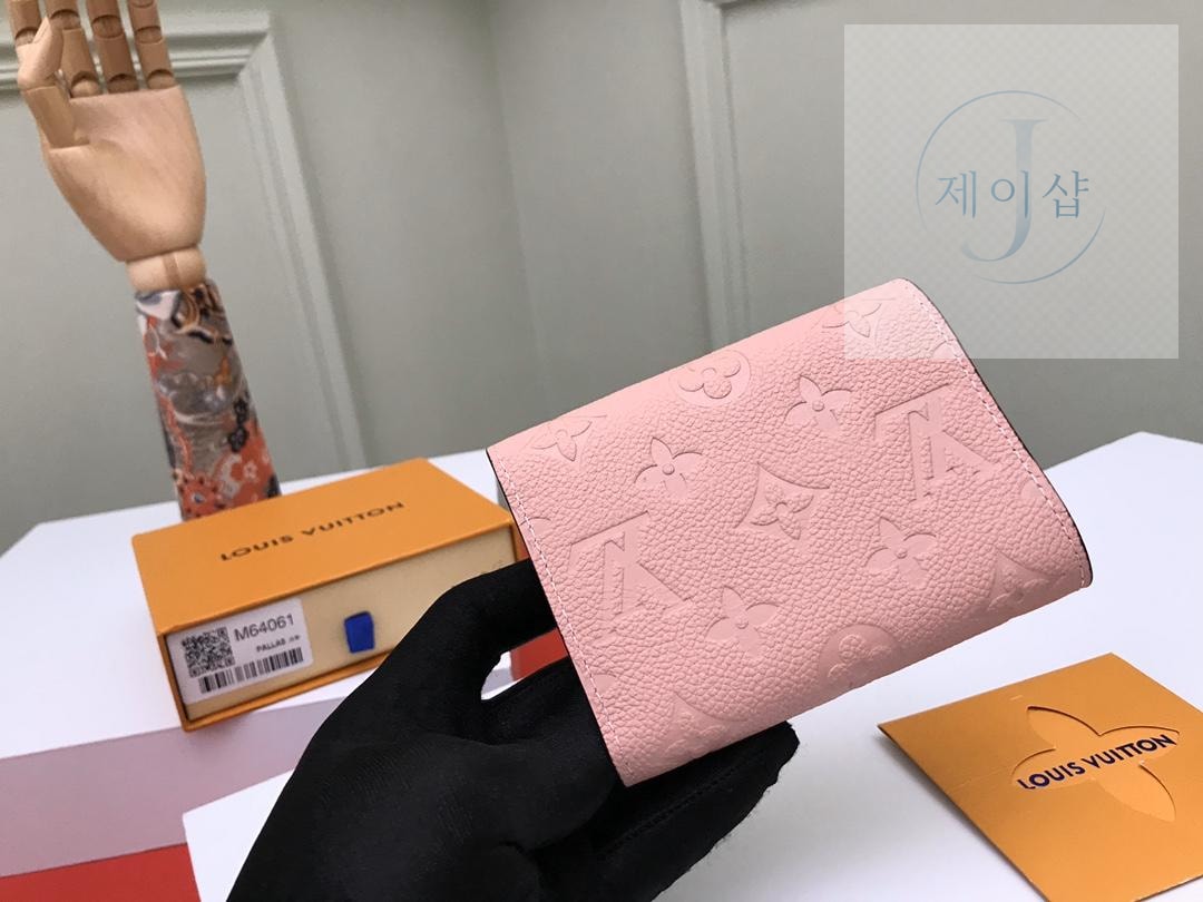 Louis Vuitton M64577 - 상세 이미지
