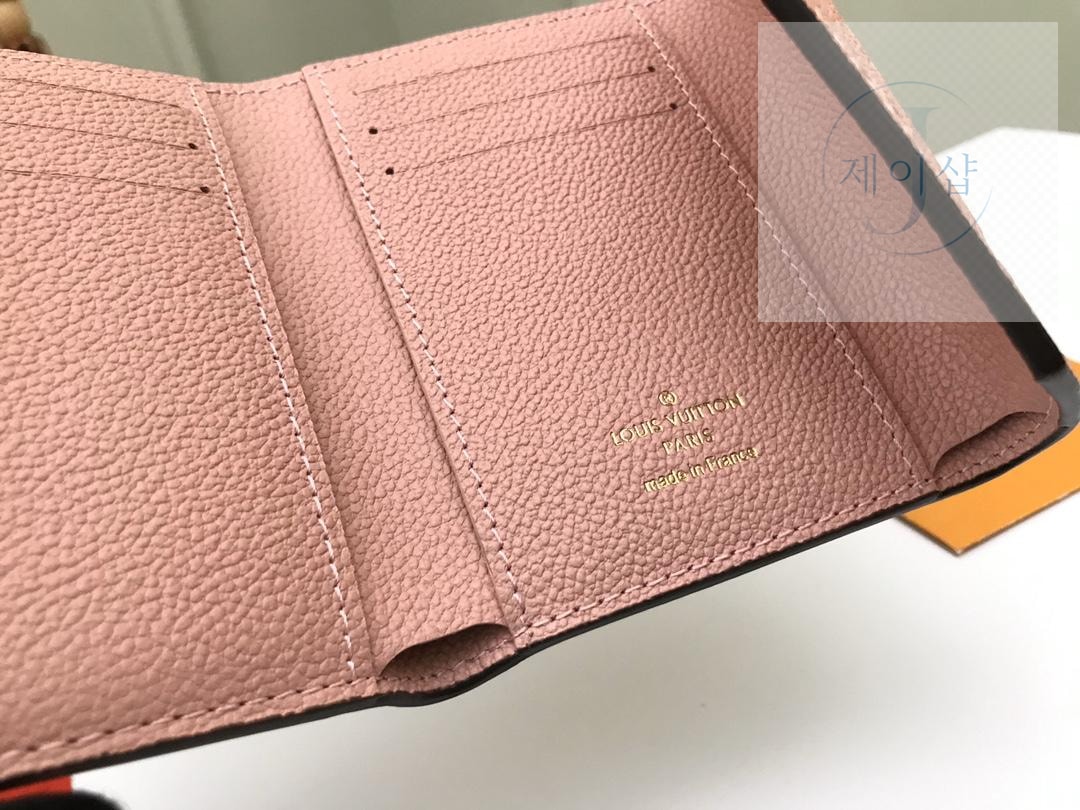 Louis Vuitton M64577 - 상세 이미지
