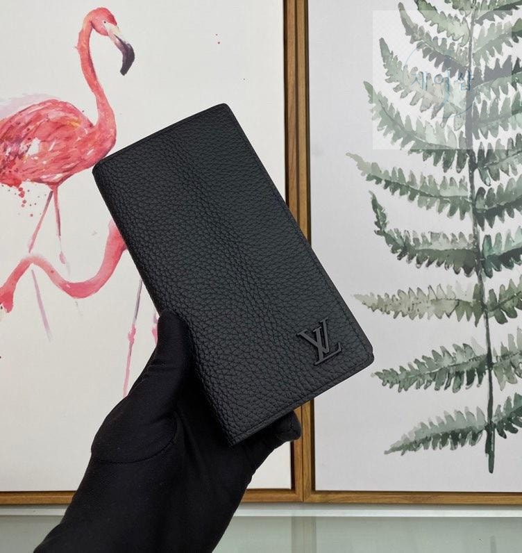 Louis Vuitton M69976 - 상세 이미지