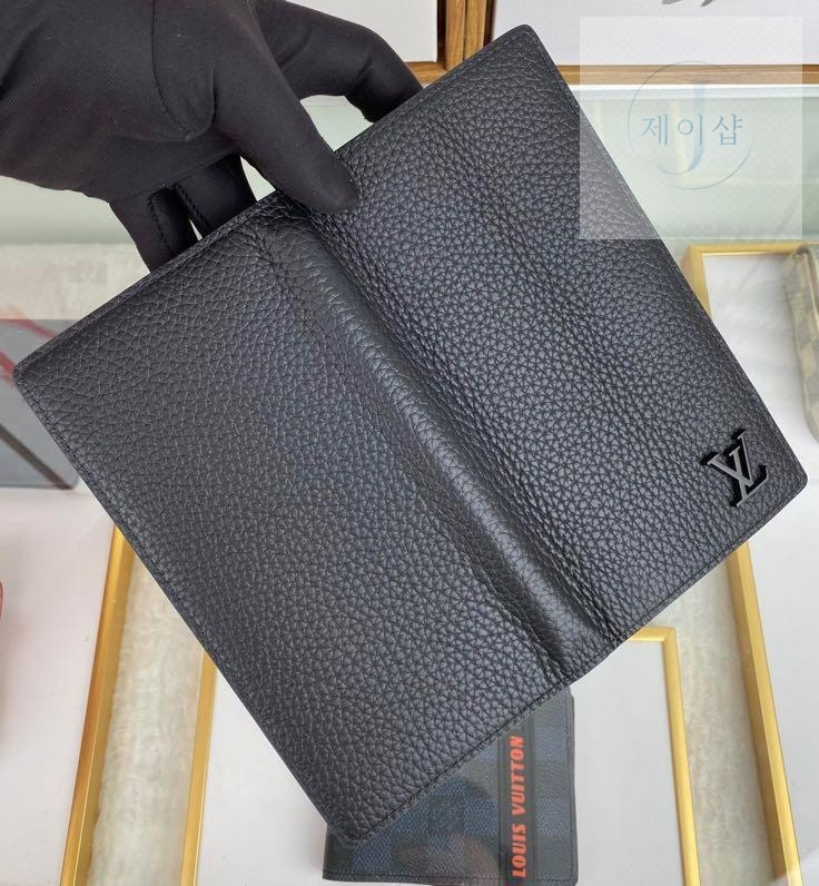 Louis Vuitton M69976 - 상세 이미지