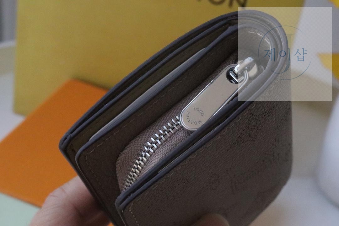Louis Vuitton M80629 - 상세 이미지