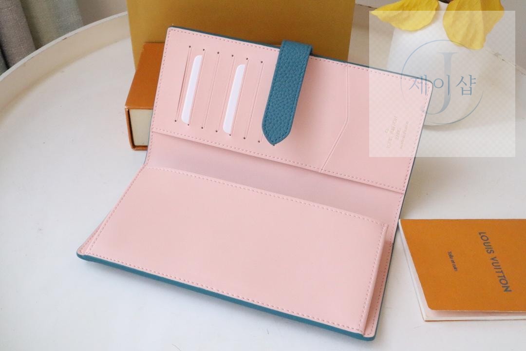 Louis Vuitton M81330 - 상세 이미지