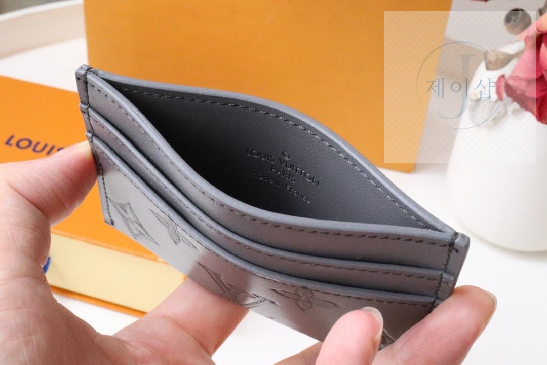 Louis Vuitton M81383 - 상세 이미지