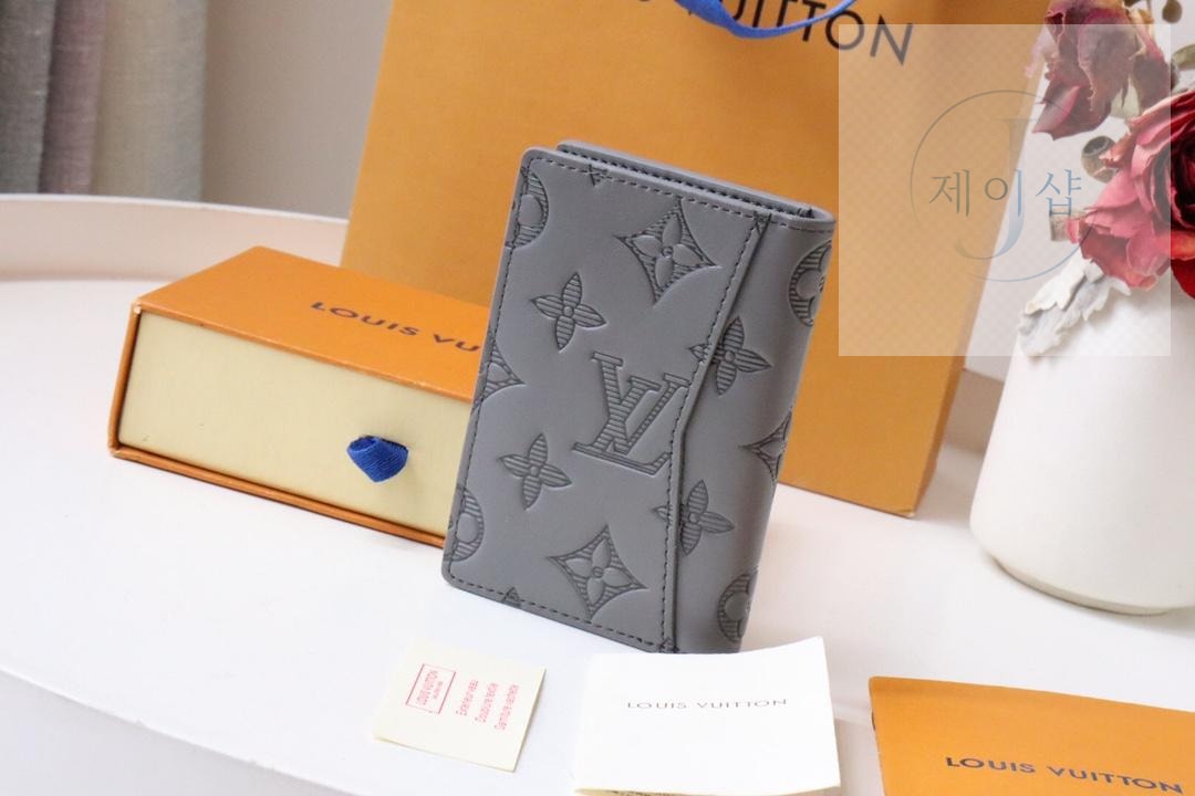 Louis Vuitton M81383 - 상세 이미지