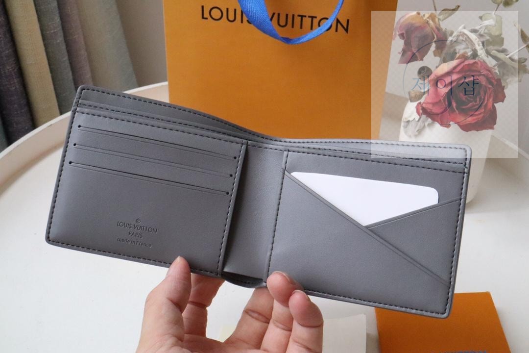 Louis Vuitton M81383 - 상세 이미지