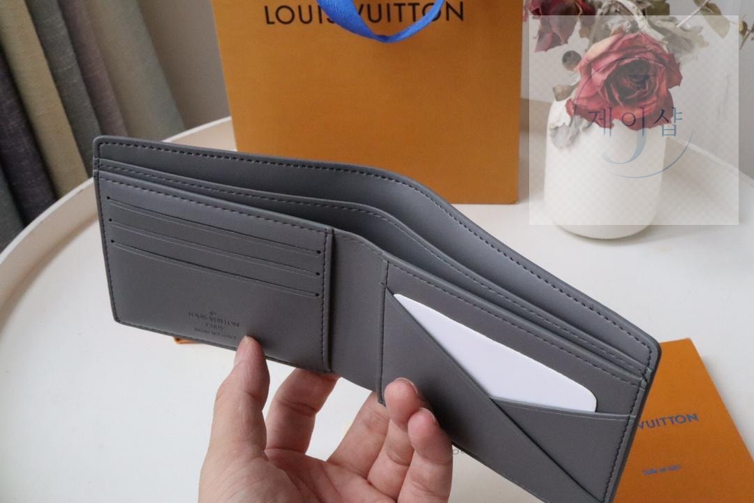Louis Vuitton M81383 - 상세 이미지
