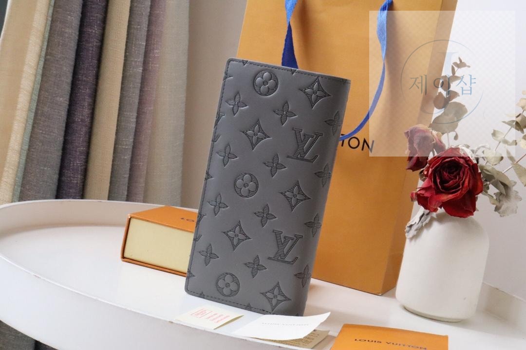 Louis Vuitton M81383 - 상세 이미지
