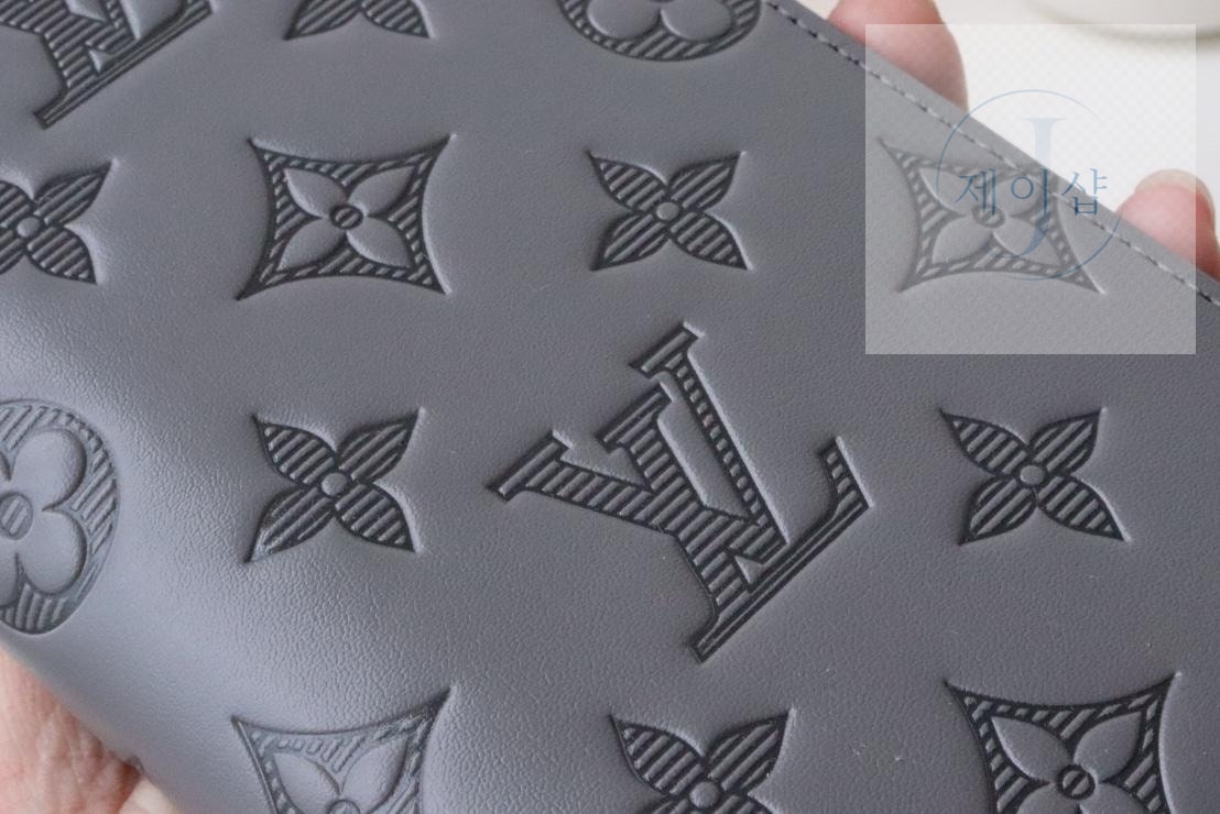 Louis Vuitton M81383 - 상세 이미지