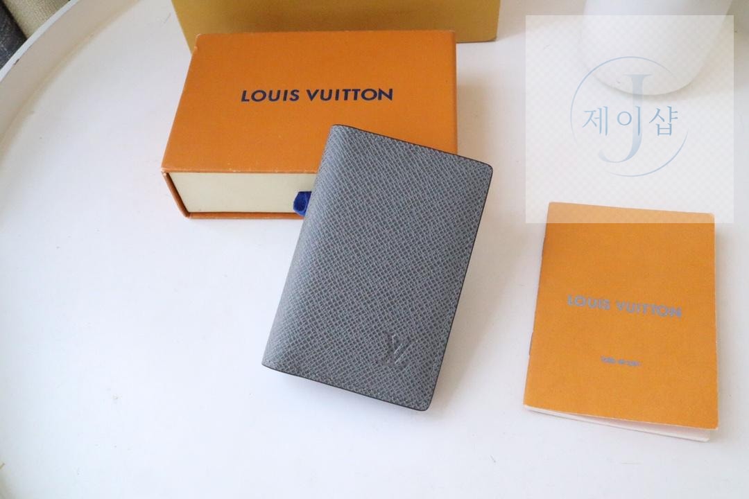 Louis Vuitton M81550