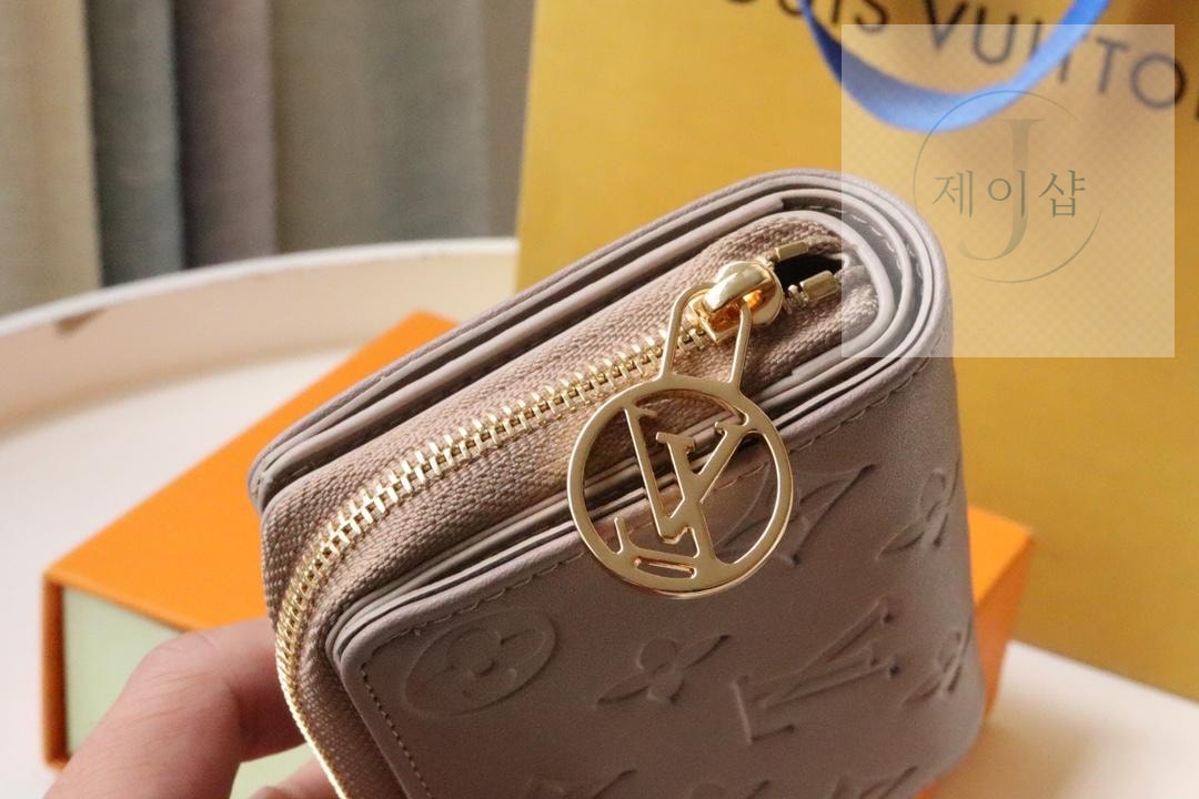 Louis Vuitton M81599 - 상세 이미지
