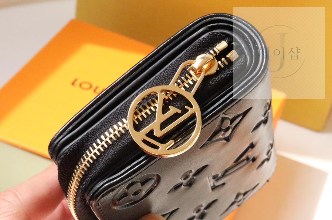 Louis Vuitton M81599 - 상세 이미지