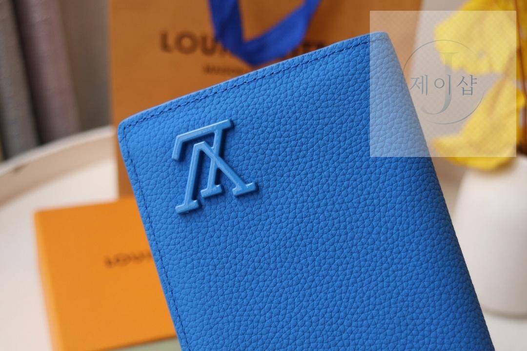 Louis Vuitton M81810 - 상세 이미지