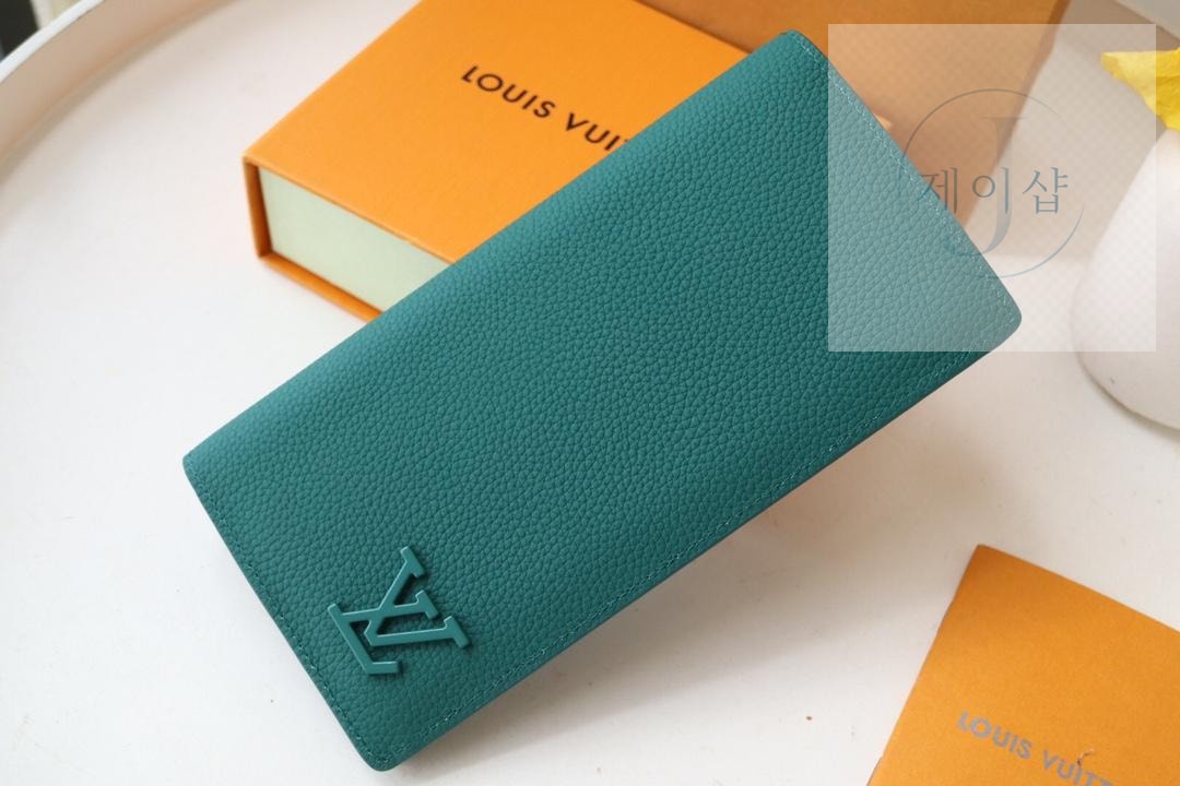 Louis Vuitton M81810 - 상세 이미지