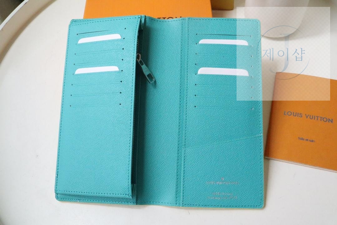 Louis Vuitton M82005 - 상세 이미지