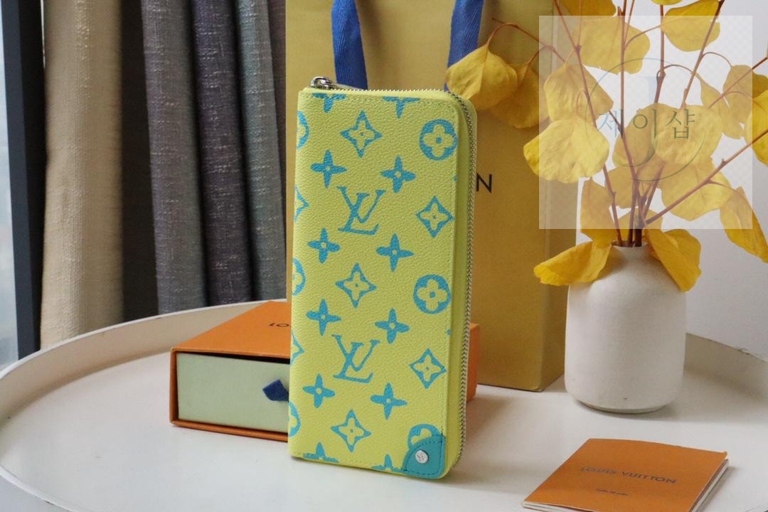 Louis Vuitton M82005 - 상세 이미지