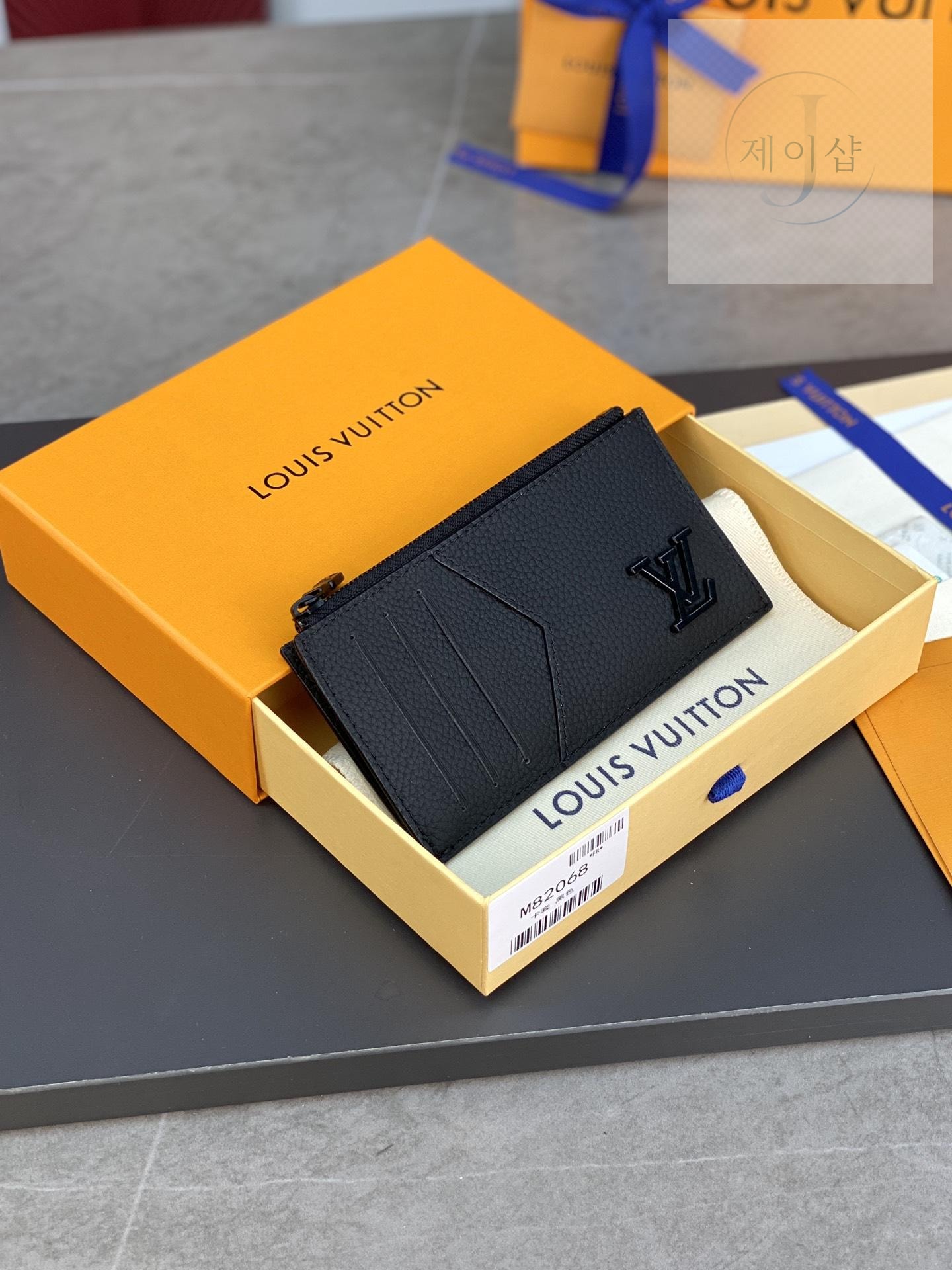 Louis Vuitton M82068 - 상세 이미지