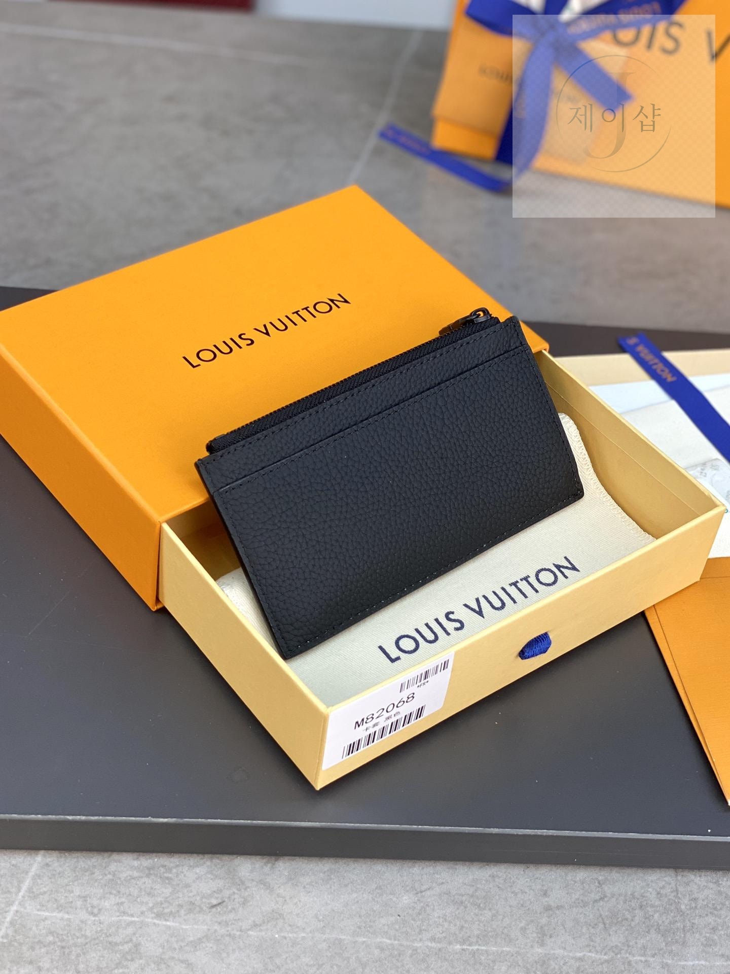 Louis Vuitton M82068 - 상세 이미지