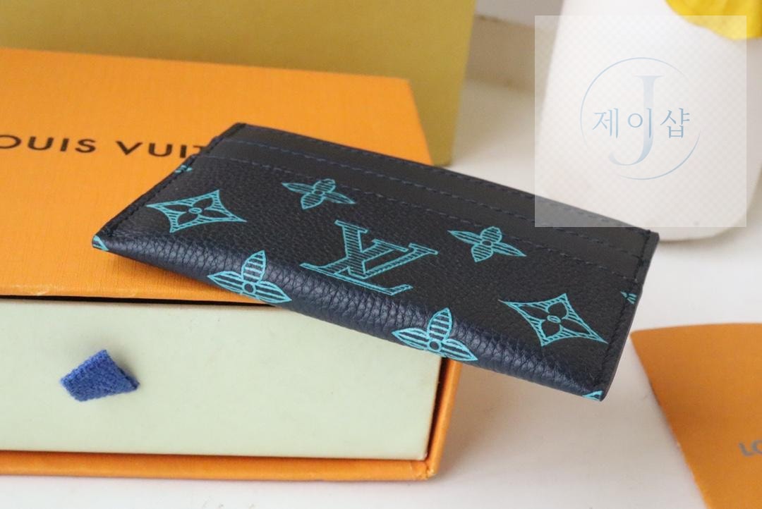 Louis Vuitton M82322 - 상세 이미지