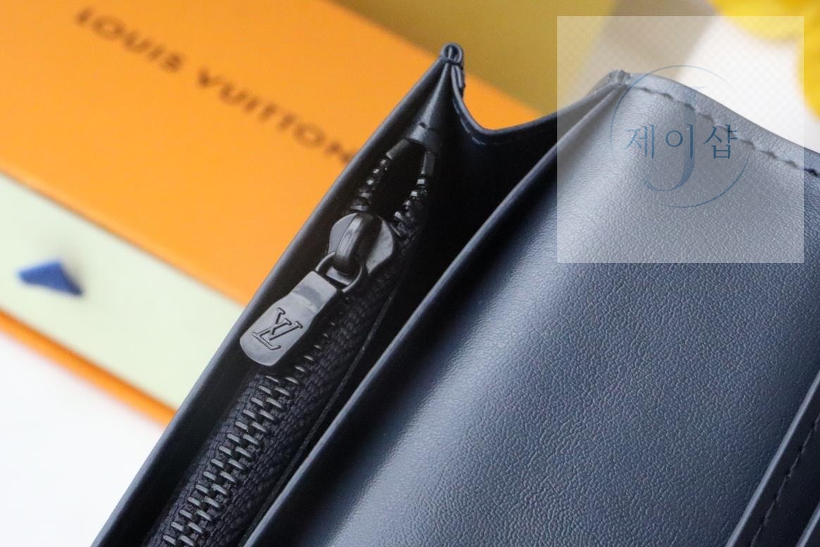 Louis Vuitton M82322 - 상세 이미지