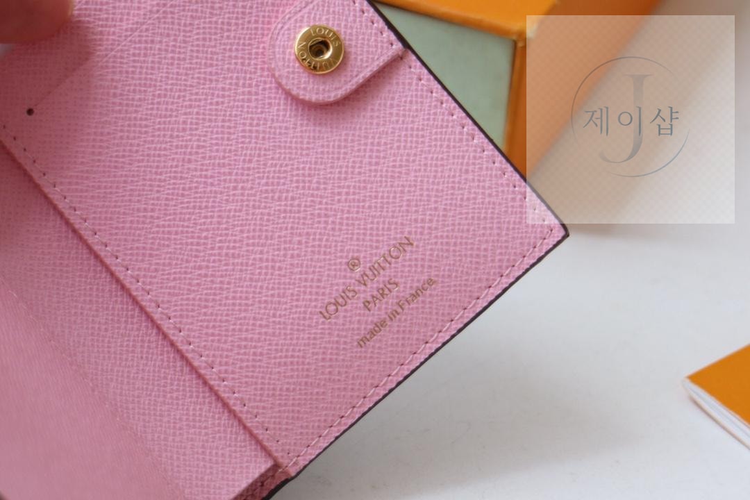 Louis Vuitton M82415 - 상세 이미지