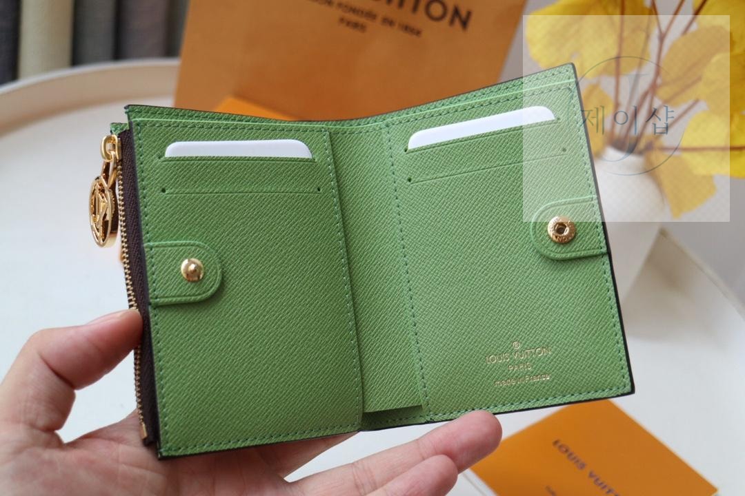 Louis Vuitton M82415 - 상세 이미지
