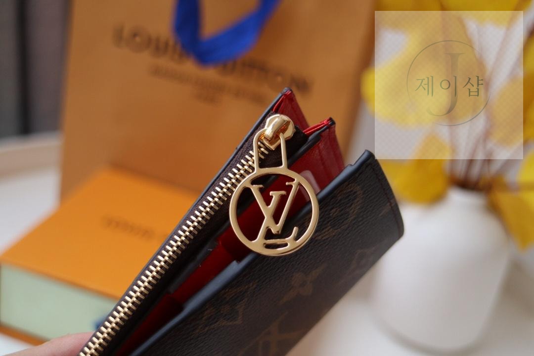 Louis Vuitton M82415 - 상세 이미지