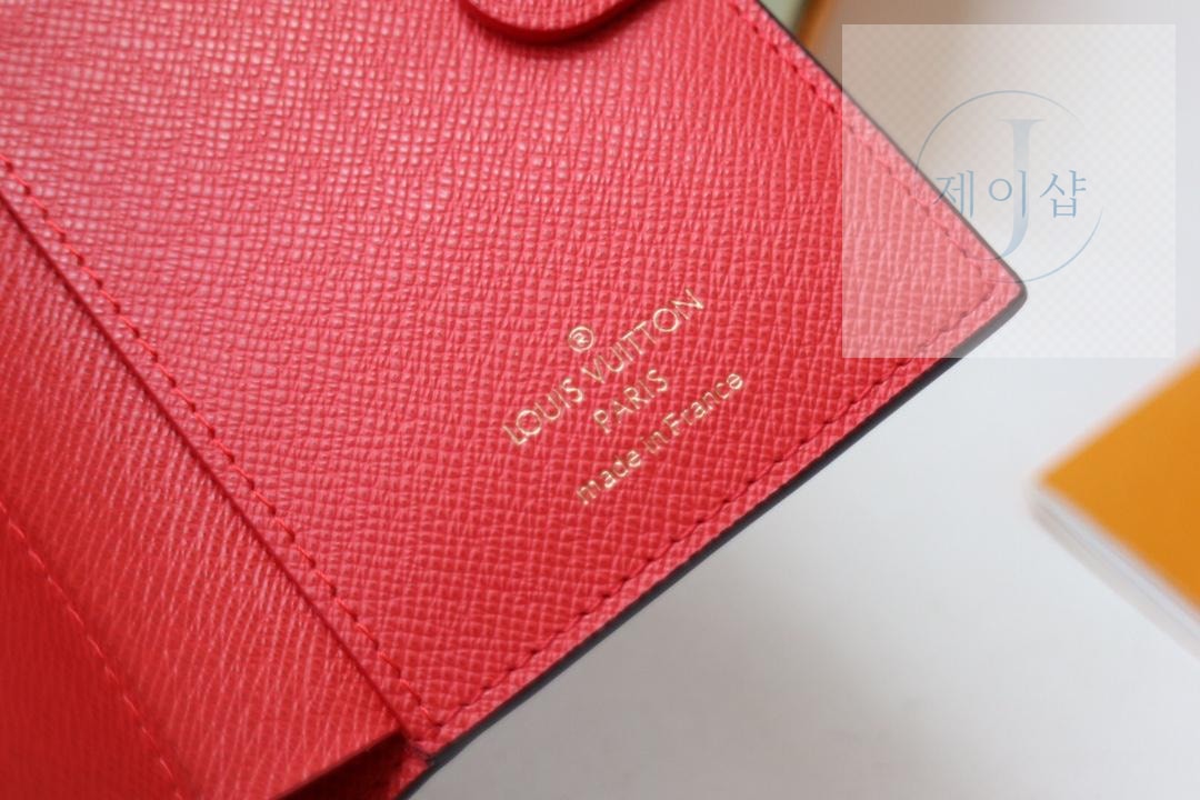 Louis Vuitton M82415 - 상세 이미지