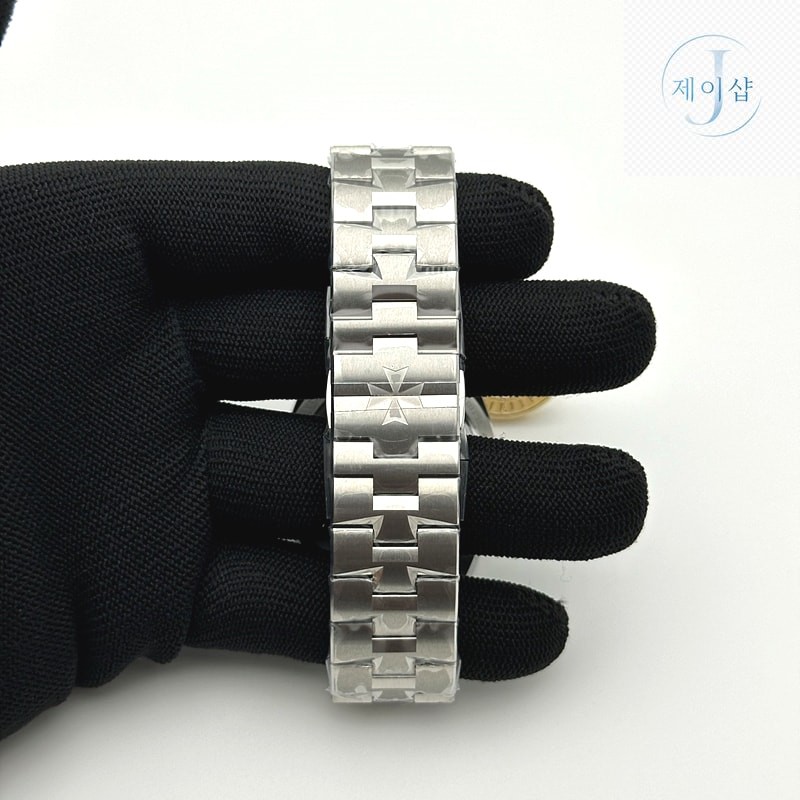 ZF공장 바쉐론콘스탄틴 오버시즈 4500V 스틸 블루다이얼 브레이슬릿 Overseas 4500V SS ZF 1:1 Best Edition Blue Dial on SS Bracelet A5100