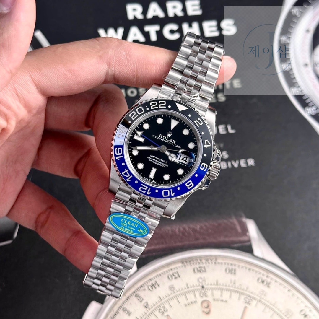 Rolex GMT-Master II 116710BLNR - 상세 이미지
