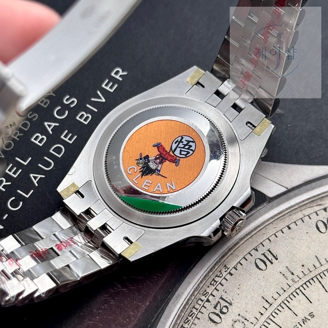 Rolex GMT-Master II 116710BLNR - 상세 이미지