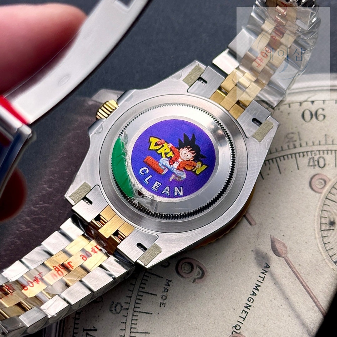 Rolex GMT-Master II 40 mm 126713GRNR - 상세 이미지
