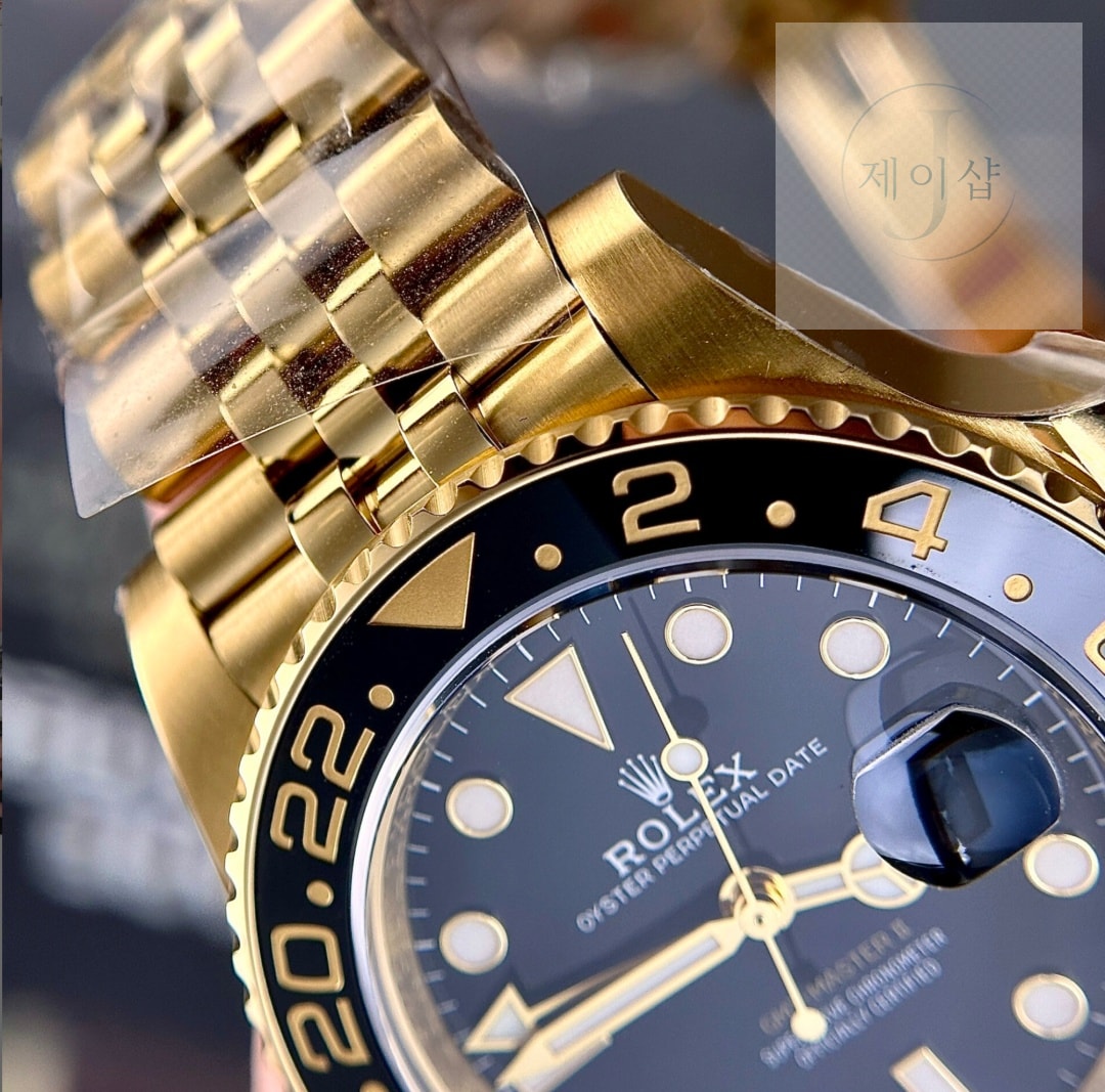 Rolex GMT-Master II Black Dial 126711 - 상세 이미지