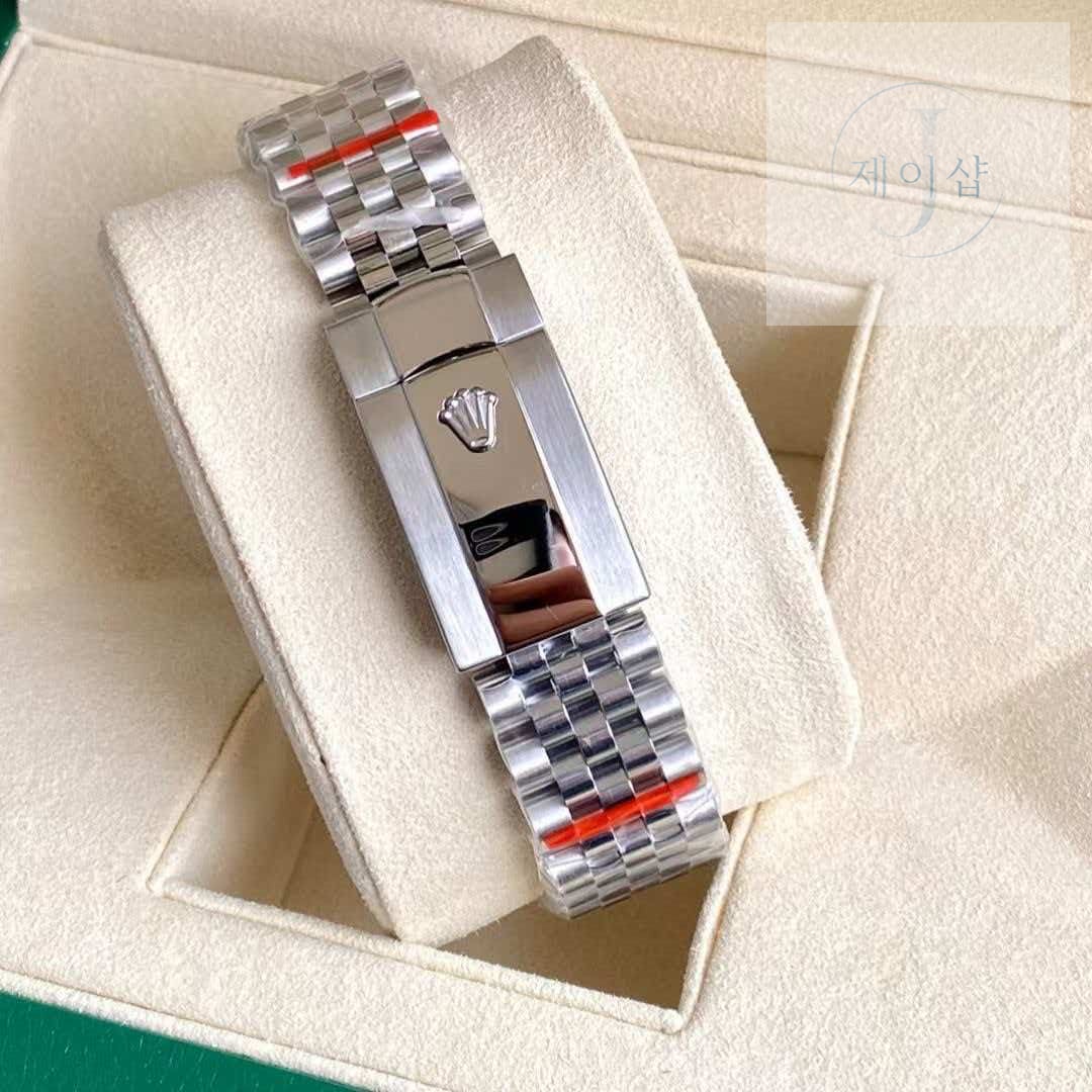 롤렉스 데이저스트 36mm M126234 - 상세 이미지