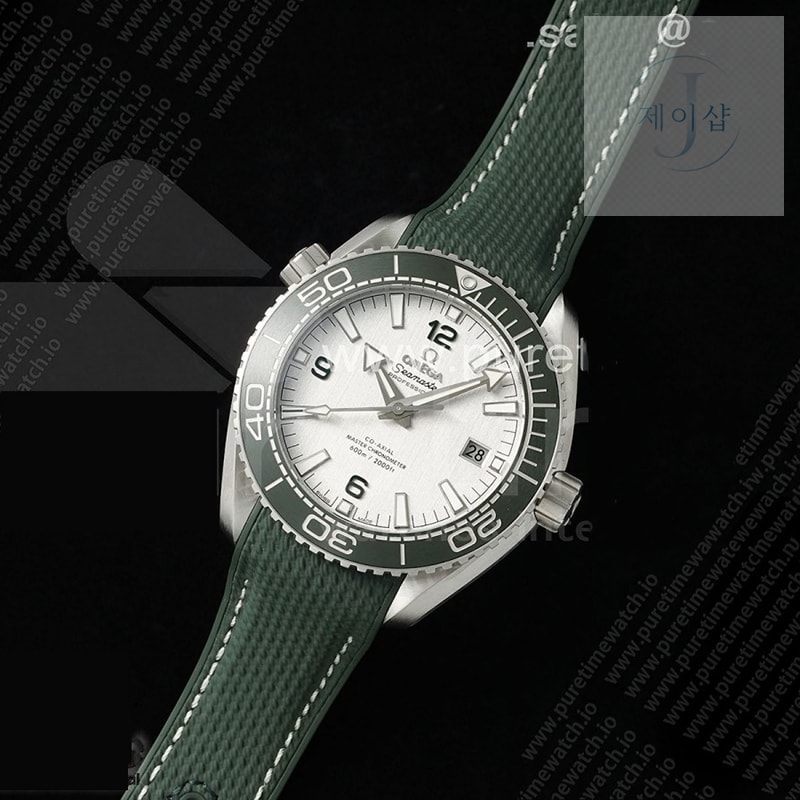 VS공장 오메가 씨마스터 플래닛오션 600M 그린베젤 그린러버스트랩 Planet Ocean 43.5mm SS VSF 1_1 Best Edition Green Bezel White Dial on Green Rubber Strap A8900 Super Clone